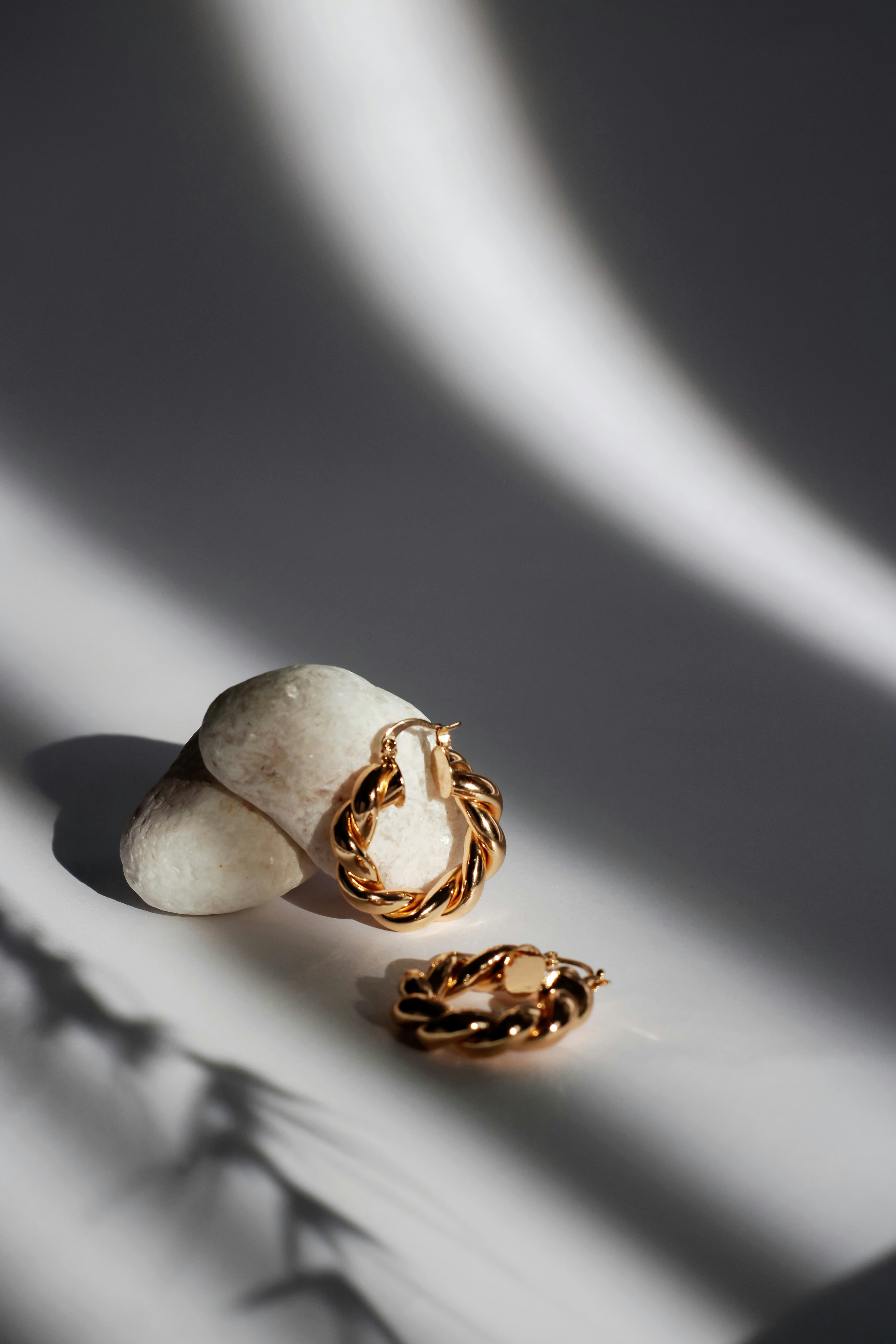 Sustainable Jewelry: Ethical Elegance